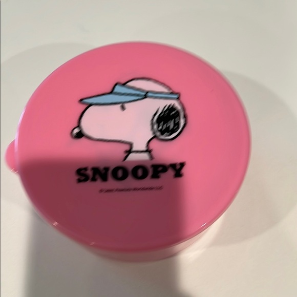 Pink Stackable Storage Containers with Snoopy Design - Picture 5 of 5